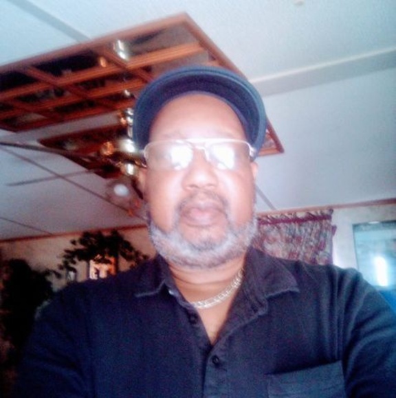 Profile Picture of Michael Plowden (@mplowden) on Poshmark