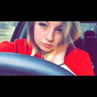 Profile Picture of Chlo Speaks (@Chlo-Speaks) on Facebook