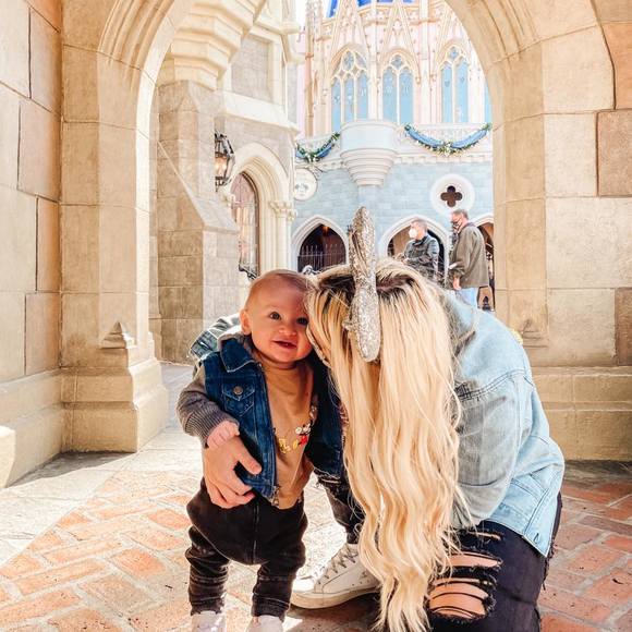 Profile Picture of Natalie Hagler (@nbghagler) on Poshmark