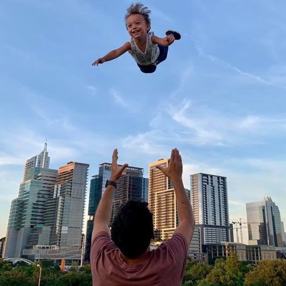 Profile Picture of Kevin Dias (@kevindias) on Poshmark