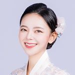 Profile Picture of 강보미 | 𝓀𝒶𝓃𝑔 𝒷𝑜𝓂𝒾 (@warm_bombom) on Instagram