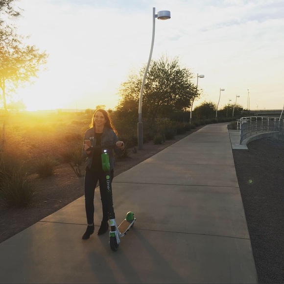 Profile Picture of Kaleigh Weaver (@kpweaver) on Poshmark