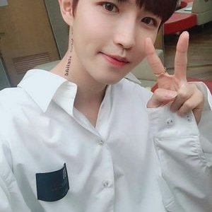 Profile Picture of Kim Jaehwan (@zzihwan) on Twitter