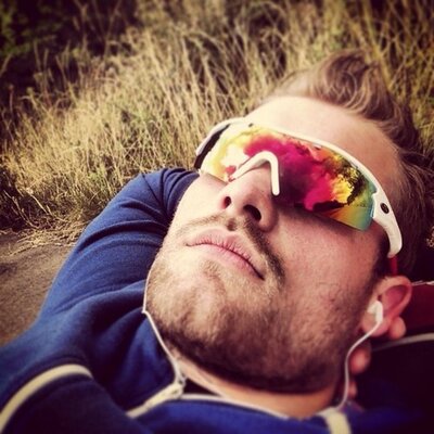 Profile Picture of Jon West-Lindell (@@JonNo1GB) on Twitter