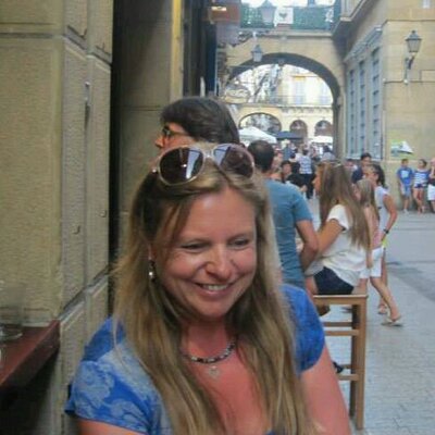 Profile Picture of Sarah Tempest  💙 (@TempestSarah) on Twitter