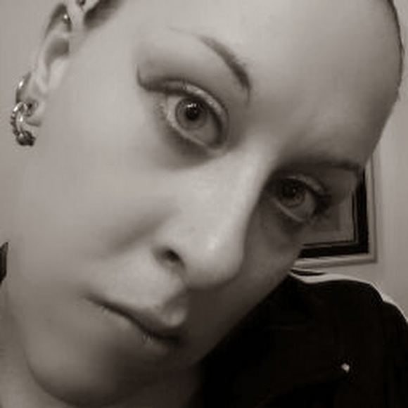 Profile Picture of Dawn Ratliff (@sativadiva05) on Poshmark