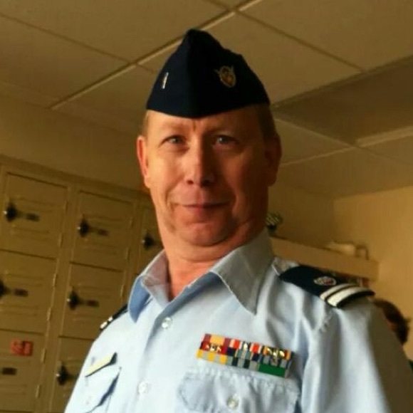 Profile Picture of Mark a Denney (@mdenney295) on Poshmark