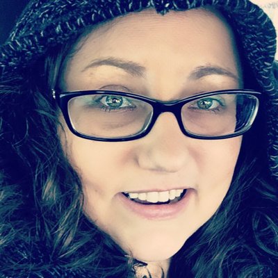 Profile Picture of Tracey Benson (@traceygrl) on Twitter