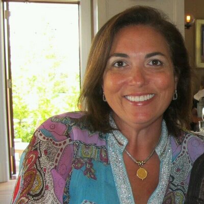 Profile Picture of Kim Weinberg (@KMWeinberg) on Twitter