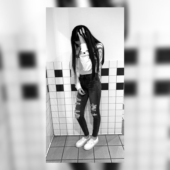 Profile Picture of Hailey Hudson (@hailey22558) on Poshmark