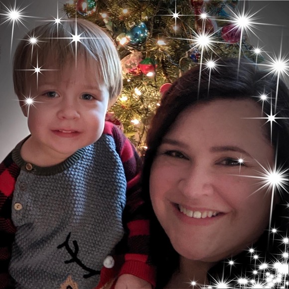 Profile Picture of Amy Dalin (@corab4538) on Poshmark