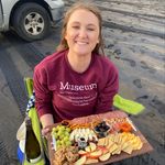 Profile Picture of Caitlin Diane (@menne.wanderings) on Instagram