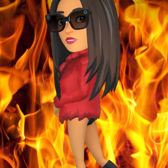 Profile Picture of Ariel Velazquez (@arielvelazquez4) on Poshmark