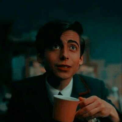 Profile Picture of Iris Gallagher (@IrisGallagher15) on Twitter