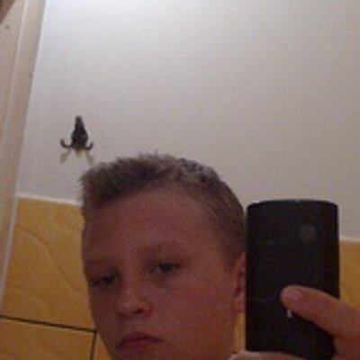 Profile Picture of Harry Kwiatkowski (@zajebisty111111) on Twitter