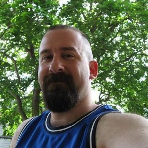 Profile Picture of Dave Henig (@daveh75) on Myspace