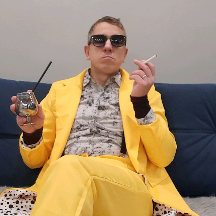 Profile Picture of paul makron (@paul_makarena) on Tiktok