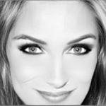Profile Picture of Amanda-clare Broad (@abroaddesign) on Instagram