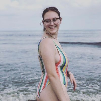 Profile Picture of Anna Buffington (@AnnaBuffington4) on Twitter