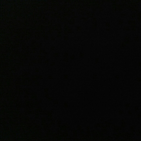 Profile Picture of Crissy Beahn (@crissy1982) on Poshmark