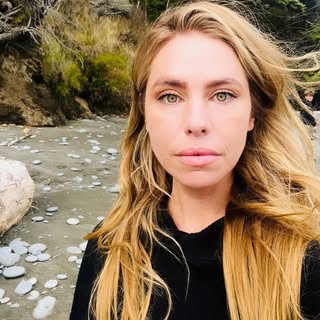 Profile Picture of Juliet DeVore (@julietdevore) on Instagram