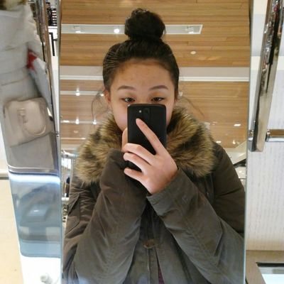 Profile Picture of Elisa Chang (@elisa_changg) on Twitter