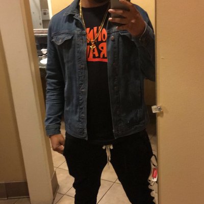 Profile Picture of Chris Haywood (@Cee_class) on Twitter