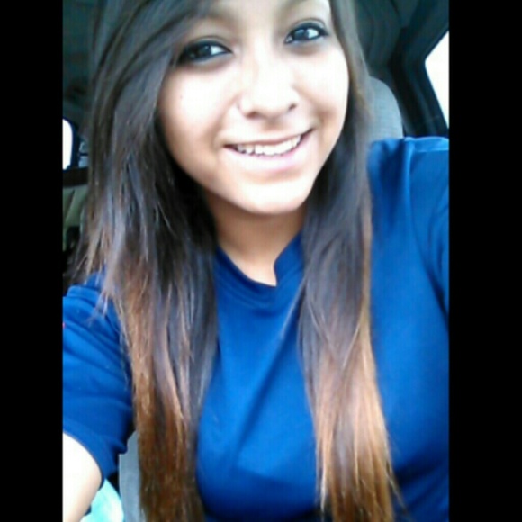 Profile Picture of Esmeralda Cutino (@ecutino) on Poshmark