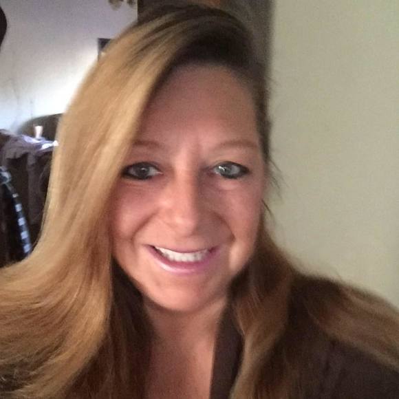 Profile Picture of June Greco (@shewolf65) on Poshmark