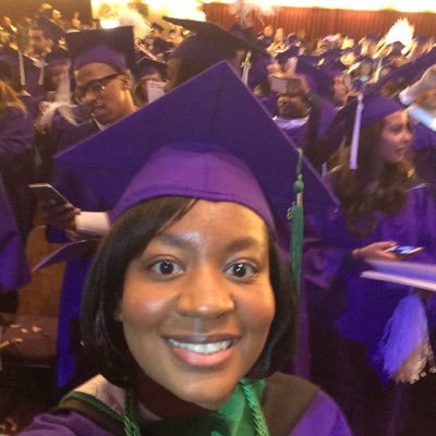 Profile Picture of Sharon D. Mosley (@SharonDMosley) on Twitter