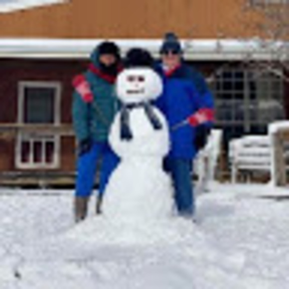 Profile Picture of Richard Dormany (@richarddormany) on Poshmark