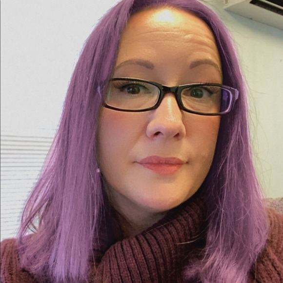 Tina Nebiolo - Poshmark Profile Picture of Tina Nebiolo (@tinanebiolo) on Poshmark