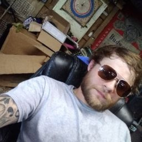 Profile Picture of Corey Casey (@corey_casey) on Poshmark