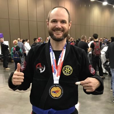 Profile Picture of Geoffrey Long (@GeoffersonSpin) on Twitter