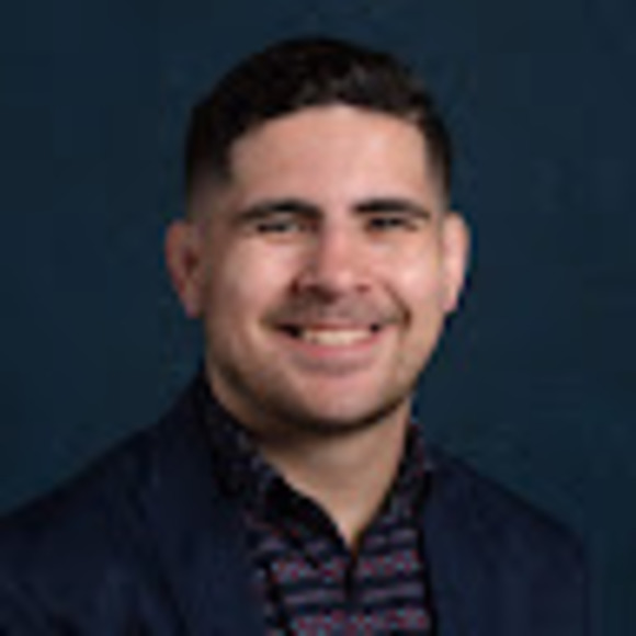 Profile Picture of Ian Morken (@ianmorken95) on Poshmark