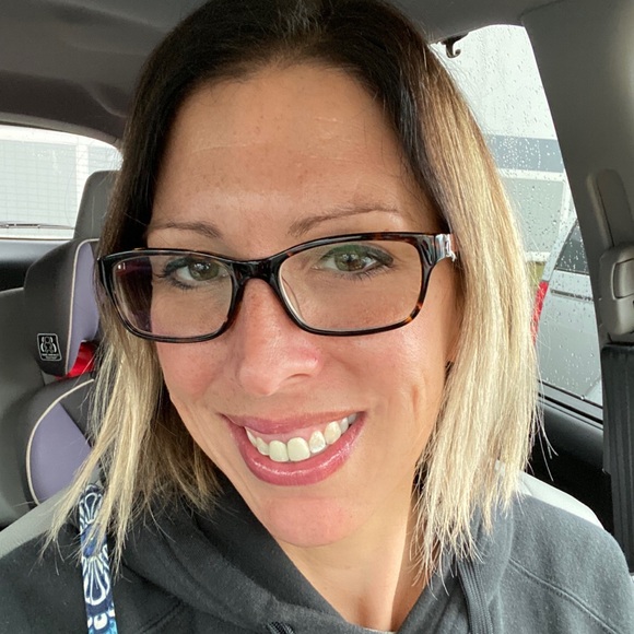 Profile Picture of Kaitlin Keller (@kaytekeller) on Poshmark