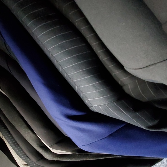 Profile Picture of Alex Skinner (@lg20fashion) on Poshmark