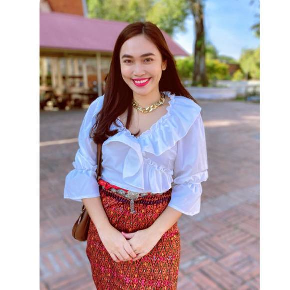 Profile Picture of Mucharin Rattanavarn (@mucharinr) on Poshmark