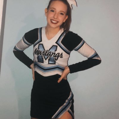 Profile Picture of Paige (@PaigeMaddison37) on Twitter