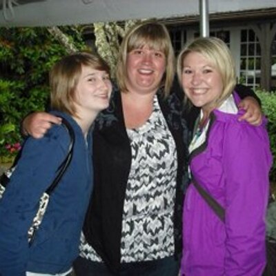 Profile Picture of Andrea Hubbard (@anpaine) on Twitter