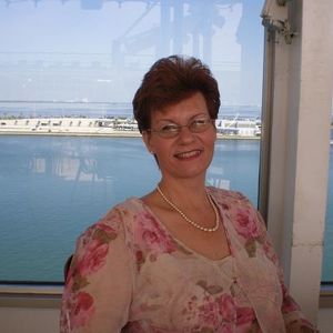 Profile Picture of Lisa Winstead (@242426175) on Myspace