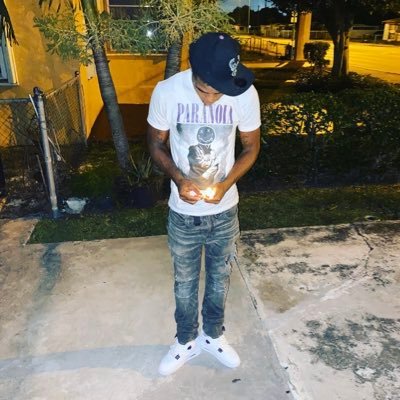 Profile Picture of 🥀🧟‍♂️ (@DUCE7_NATE) on Twitter