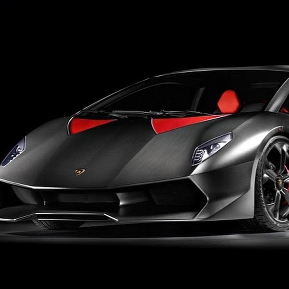 Profile Picture of Alberto Gonzalez (@beastboy415) on Poshmark