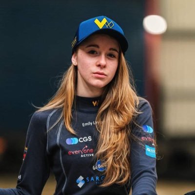 Profile Picture of Emily Linscott (@emily_linscott) on Twitter