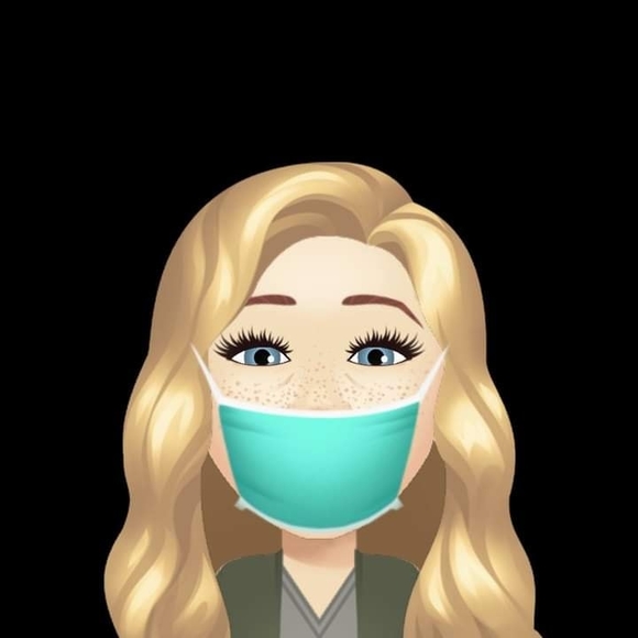 Brenda Trifone - Poshmark Profile Picture of Brenda Trifone (@mom2020) on Poshmark