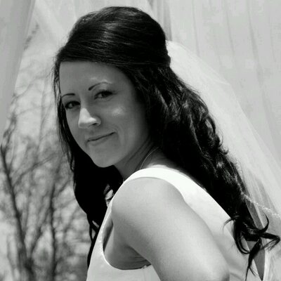 Profile Picture of LeAnn McDaniel (@lenaleann80) on Twitter
