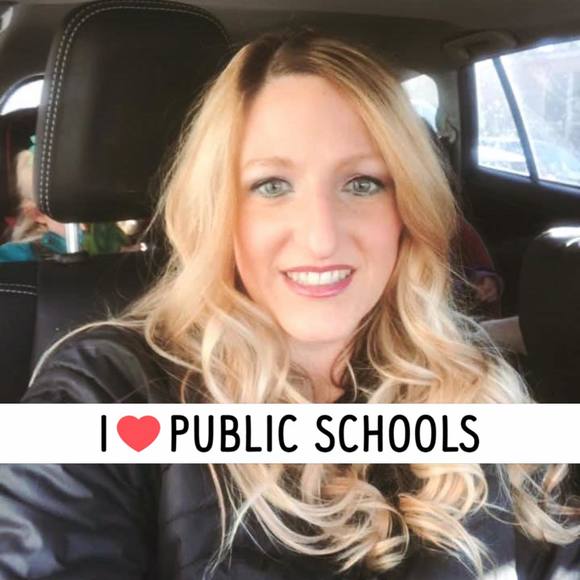 Profile Picture of Brittani Hoesche (@bhoesche2) on Poshmark