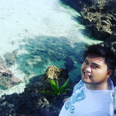 Profile Picture of Stephen Carl Collado (@03_zane) on Twitter