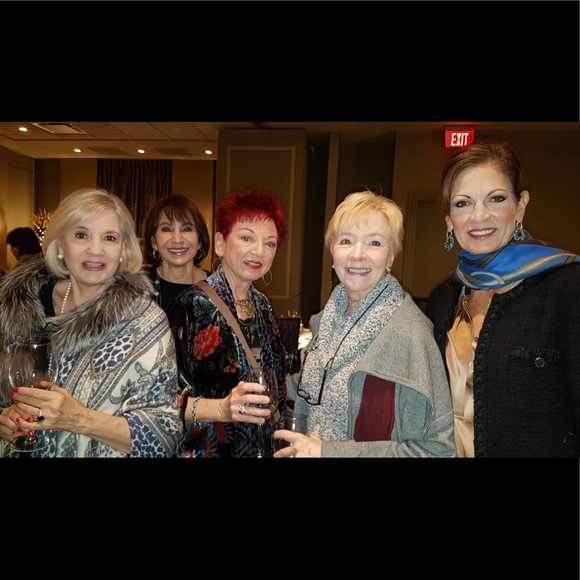 Bj Knippel - Poshmark Profile Picture of Bj Knippel (@bjknippel) on Poshmark