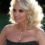 Profile Picture of Kristin Chenoweth Posts 👸🏼 (@chenomyqueen) on Instagram